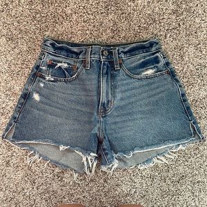 Abercrombie mid rise shorts